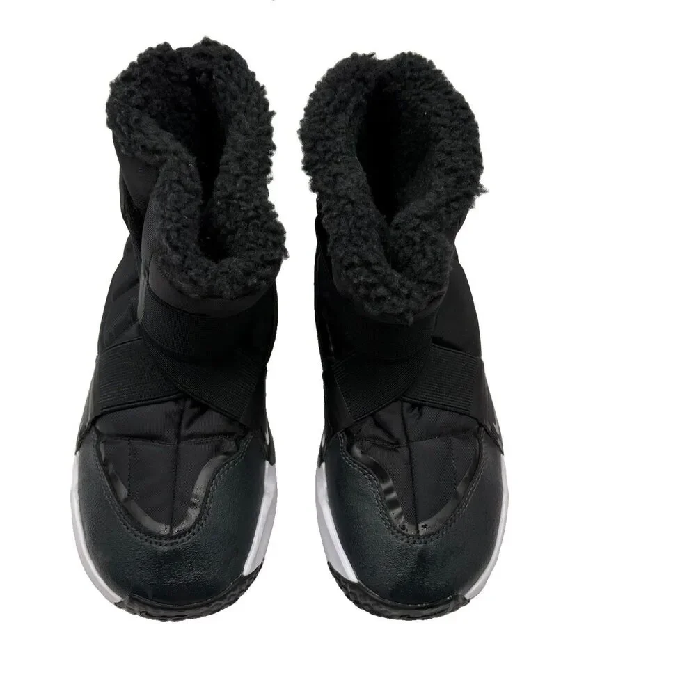 Nike Flex Advance Boot (PS). Brand New. Kids Size: 2